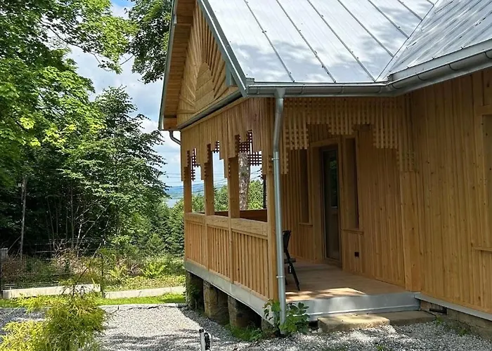 Rogaty Dworek * Kornatka (Myslenice)