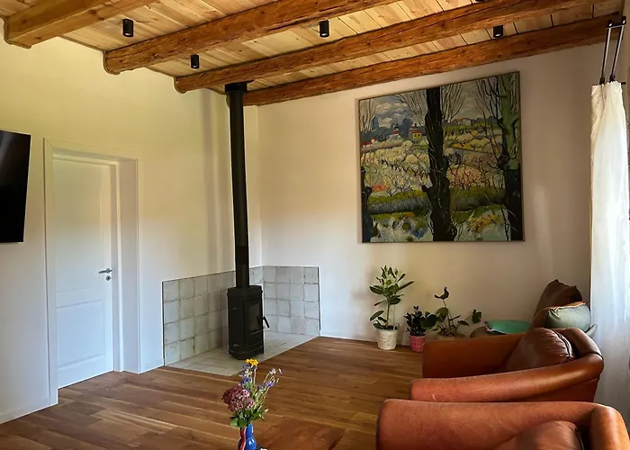 Rogaty Dworek Villa Kornatka (Myslenice)