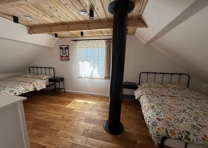 Villa Rogaty Dworek Kornatka (Myslenice)